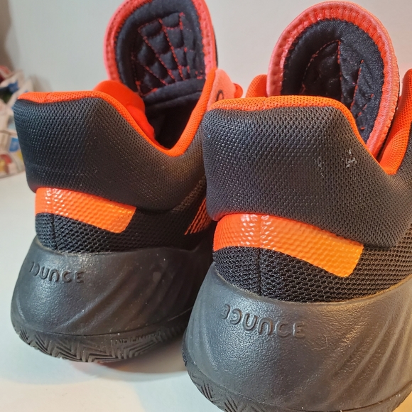 Adidas D.O.N Issue 1 Donovan Mitchell Spider Stamp Solar Red Orange Black Size 9 - Picture 10 of 16